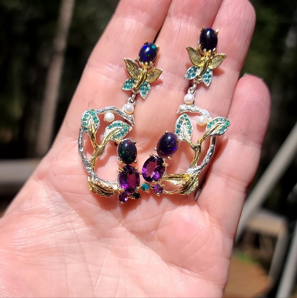 INCREDIBLE fancy Floral Black Opal Aquamarine Amethyst Kyanite & Pearl earrings - Picture 10 of 11